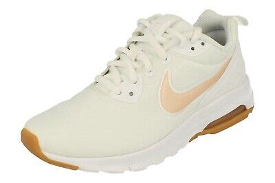 Nike Womens Air Max Motion Lw Se Running Trainers 844895 